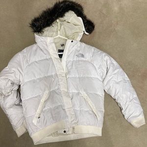 The North Face White Goose down girls Large size